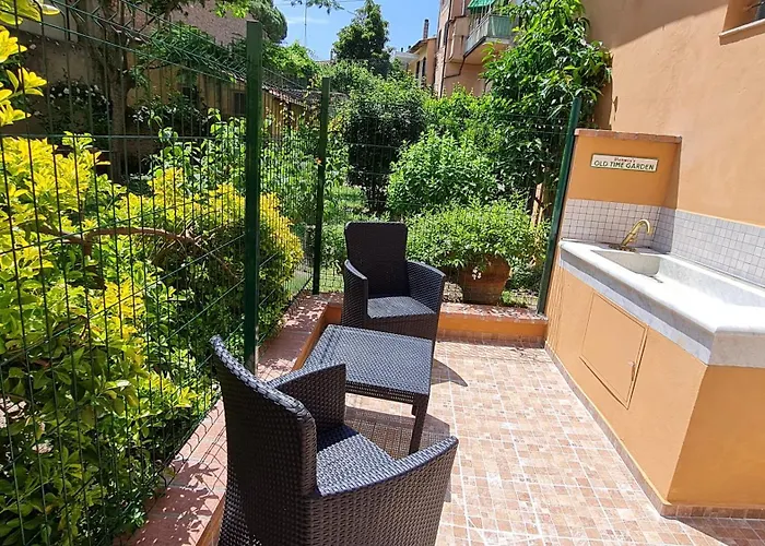 Victoria Secret Garden