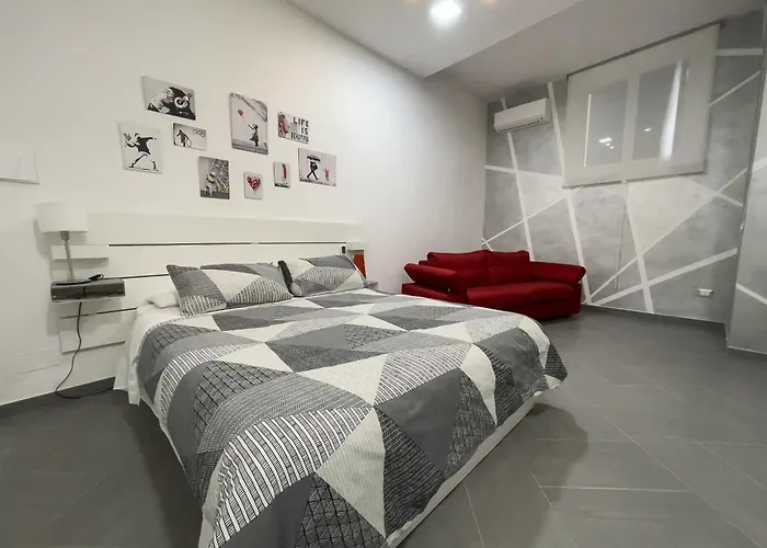 Pensión Victoria Secret Garden 3*